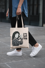 Cargar imagen en el visor de la galería, Tote Bag Lola Frase

